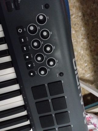 Teclado piano MIDI
