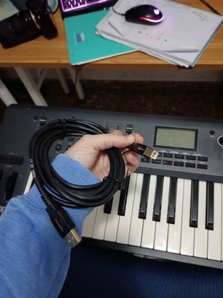 Teclado piano MIDI
