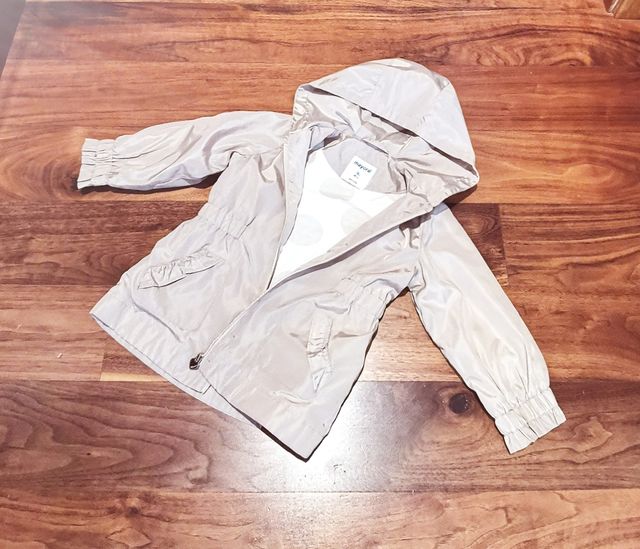 Chubasquero Mayoral bebé niña