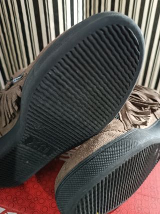 BOTINES CUÑA MARRÓN