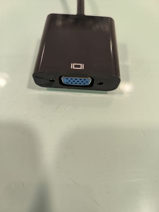 Displayport a VGA