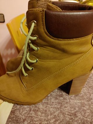 Botines marrones