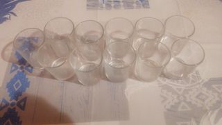 Vasos de chupito y copas