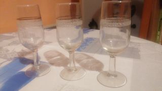 Vasos de chupito y copas