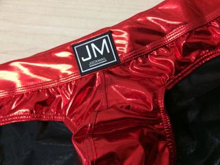 Slip color rojo brillante metalizado