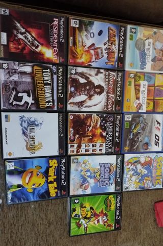 Ps2 con juegos,mandos y memori card