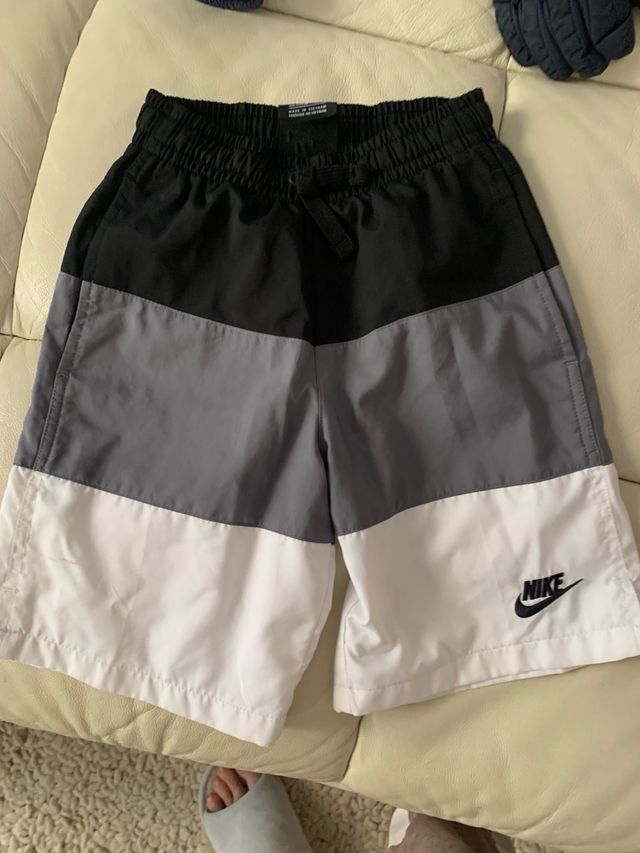 Pantalón corto Nike 128-137 cm (aprox. 10-12 años)