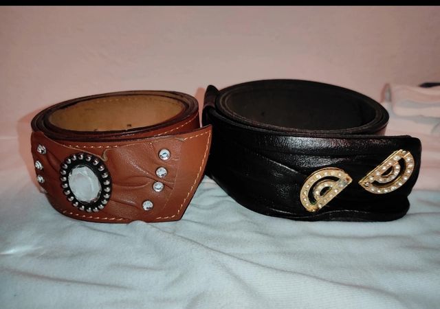 Cinture in pelle da donna vintage