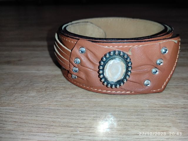 Cinture in pelle da donna vintage