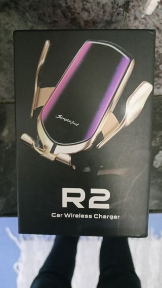 Cargador inalámbrico para coche