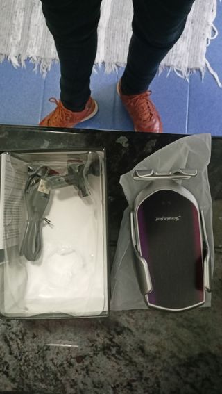 Cargador inalámbrico para coche