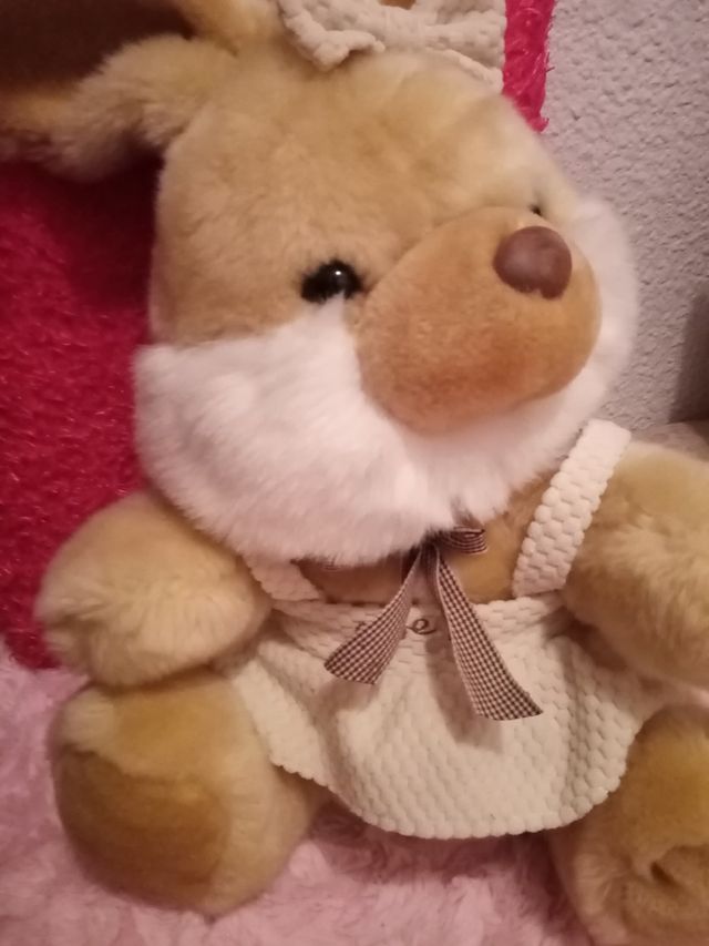 Peluche conejita LOVE.