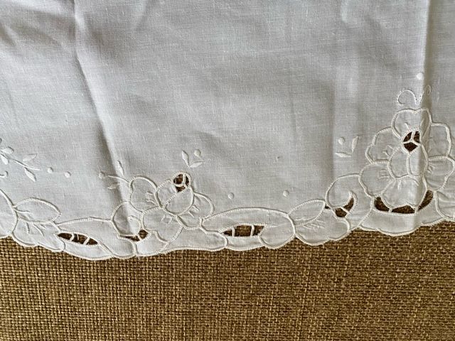 set centrotavola a intaglio