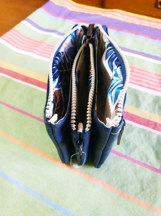 Cartera Caminatta Pouch Marino Monet