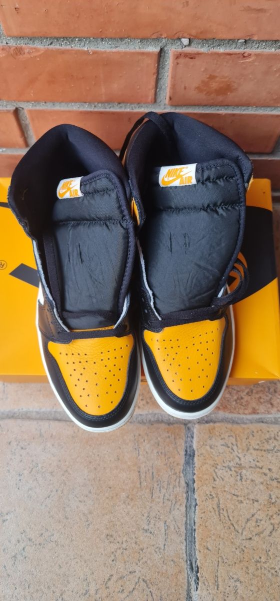 Nike Air Jordan High OG Taxi