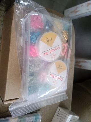 Kit abalorios pulseras.
