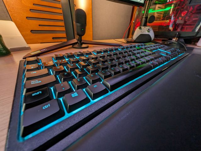 Teclado Razer Ornata Chroma