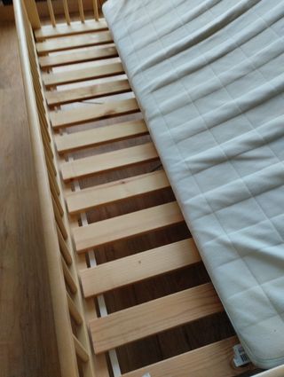 Cama+somier+colchón+regalo
