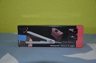 MINI PLANCHA DE PELO (A ESTRENAR)