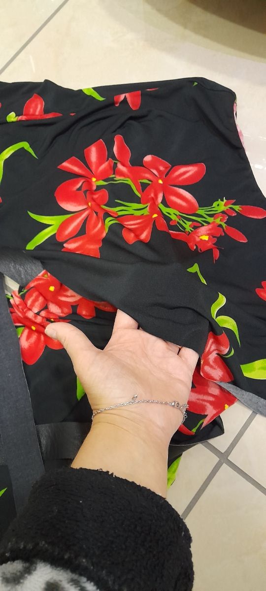 Tuta intera elegante mono spalla 