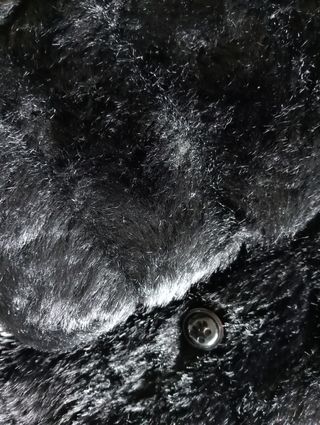 Abrigo forrado piel sintética