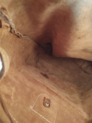 Mochila de cuero y piel