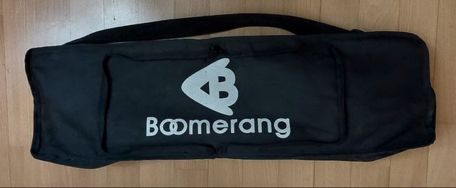 PATINETE METÁLICO. FUNDA Y 2 CASCOS.