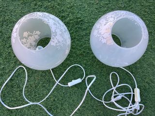 Dos lamparas de mesa