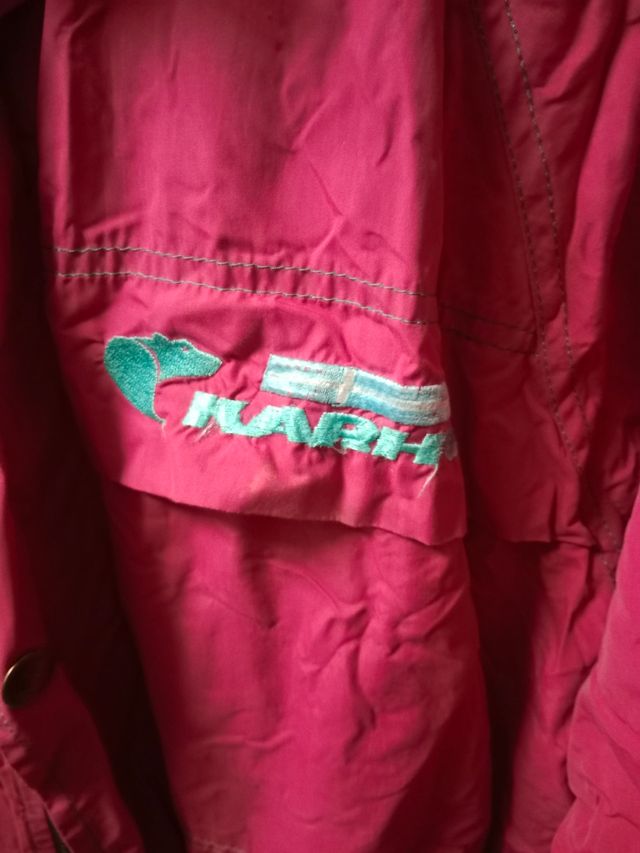 chaqueta anorak Karhu fucsia talla grande