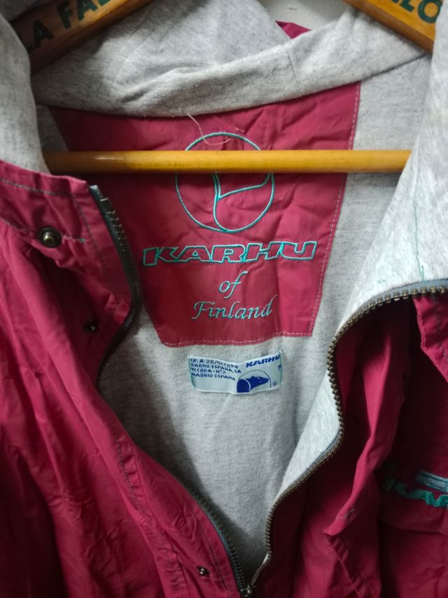 chaqueta anorak Karhu fucsia talla grande