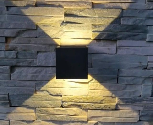 Applique cubo nero moderno per interno o esterni