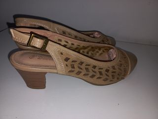 Zapatos tacon bajo