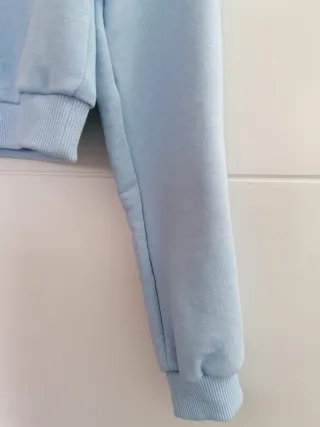 Sudadera crop PAMELA x NA-KD Reborn - Talla S