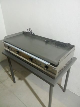 Plancha de acero eléctrica 100 cm