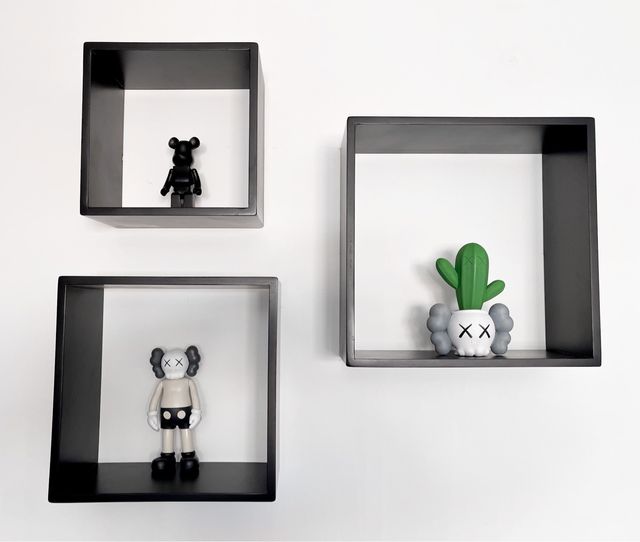 Figura Kaws