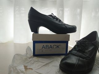 Zapatos piel, talla 37