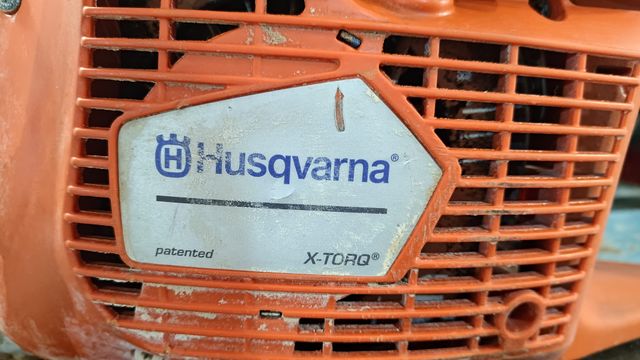 CORTADORA DE MUROS DE PROFUNDIDAD HUSQVARNA 2T