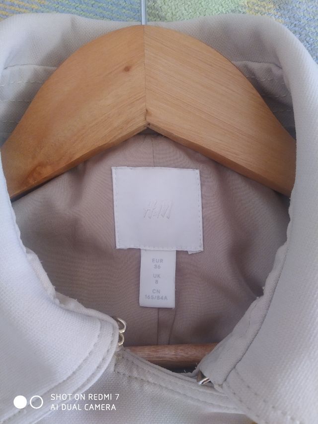 Abrigo entretiempo beige