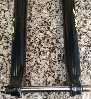 Horquilla SR SUNTOUR XCR34 AIR 130MM