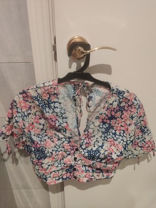 Blusa estampado flores talla XS