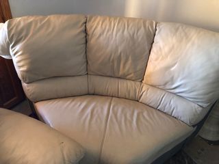 sofa cuero blanco Natuzzi