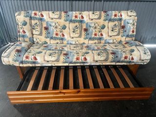 Sofa cama con cama nido