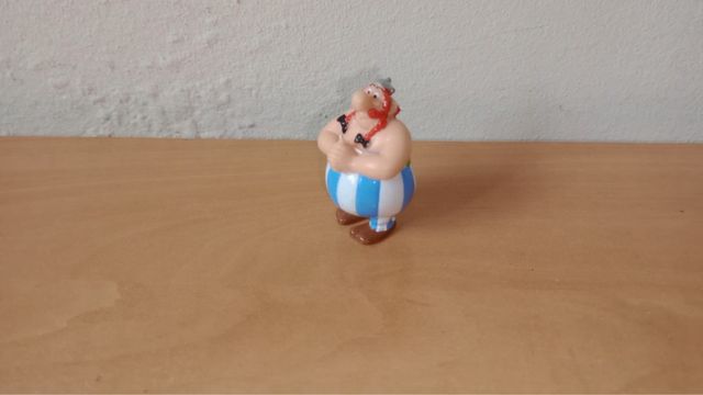 Figuras Asterix y Obelix