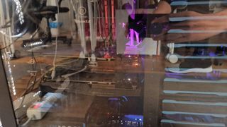 PC CON PANTALLA REGALO

