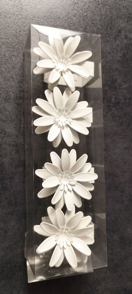 4 PINZA SUJETA MANTELES