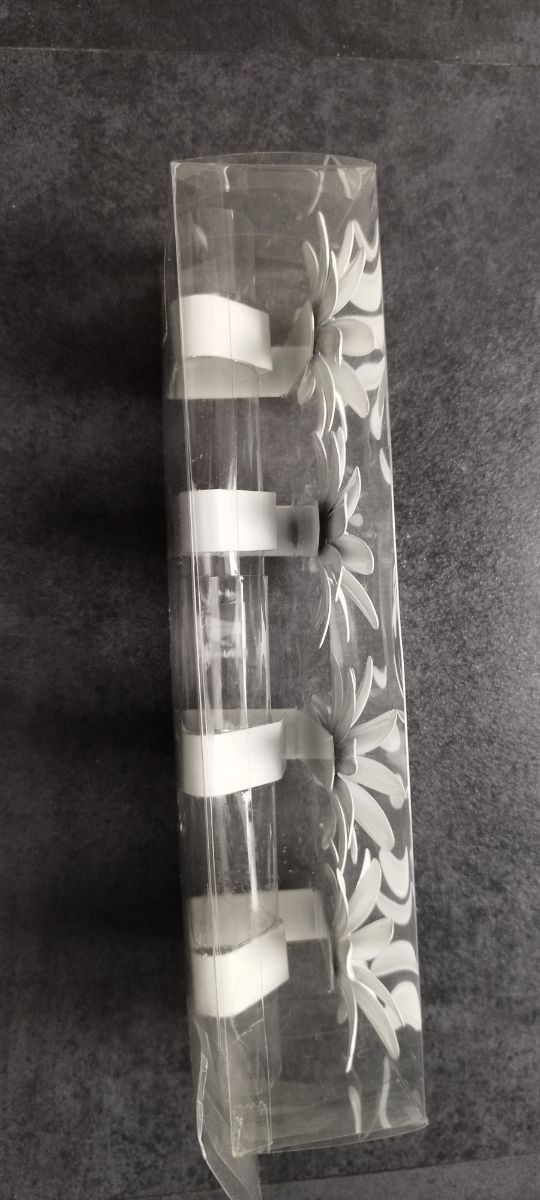 4 PINZA SUJETA MANTELES