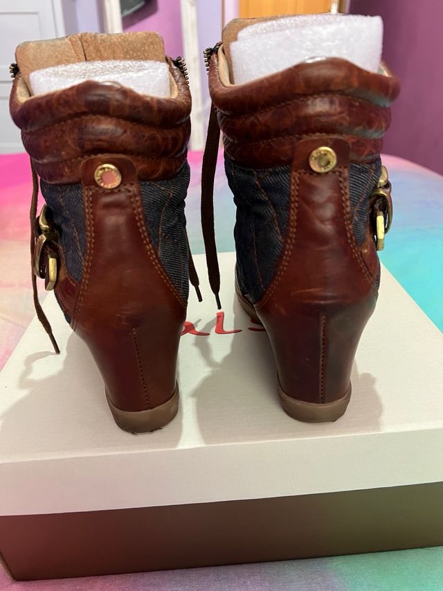 botin vaquero cuña salsa.