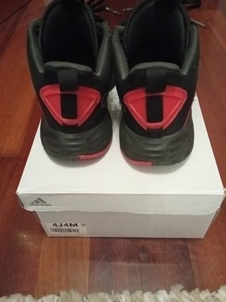 Zapatillas baloncesto Adidas