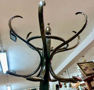 PERCHERO RUSTICO THONET