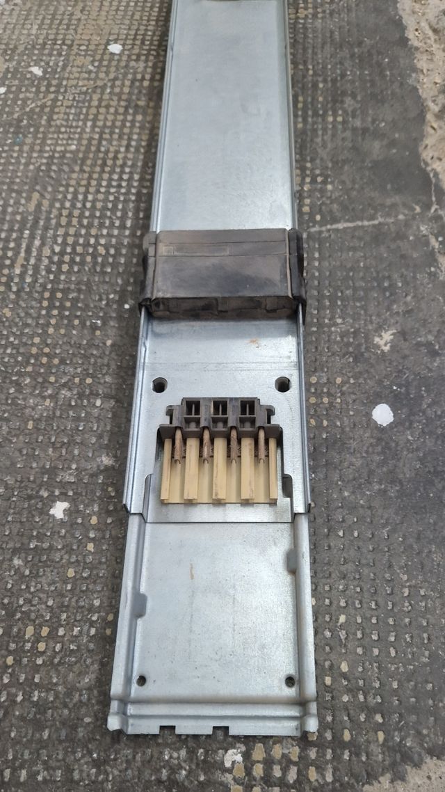 Carril eléctrico trifásico canalis 3m